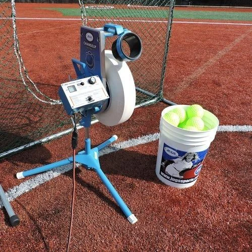 Jugs ChangeUp M1250 Super Softball Pitching Machine With Cart 5 Jugs ChangeUp M1250 Super Softball Pitching Machine With Cart - Image 3