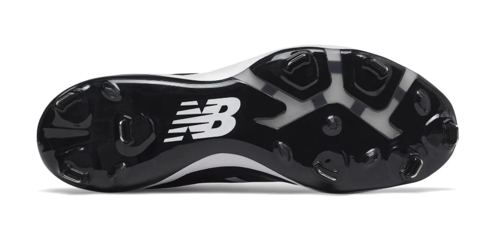 New Balance Senior 4040v5 Mid M4040BK5 Metal Baseball Cleat 6 New Balance Senior 4040v5 Mid M4040BK5 Metal Baseball Cleat - Image 4